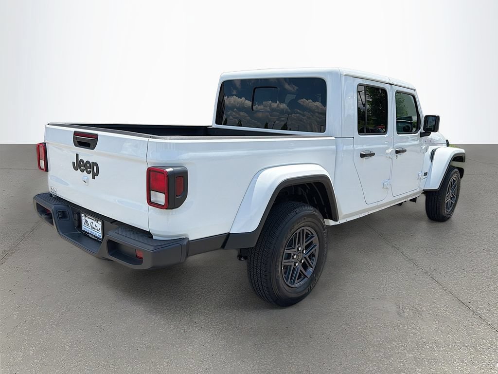 New 2026 Jeep Gladiator Sport AWD/4WD image 4