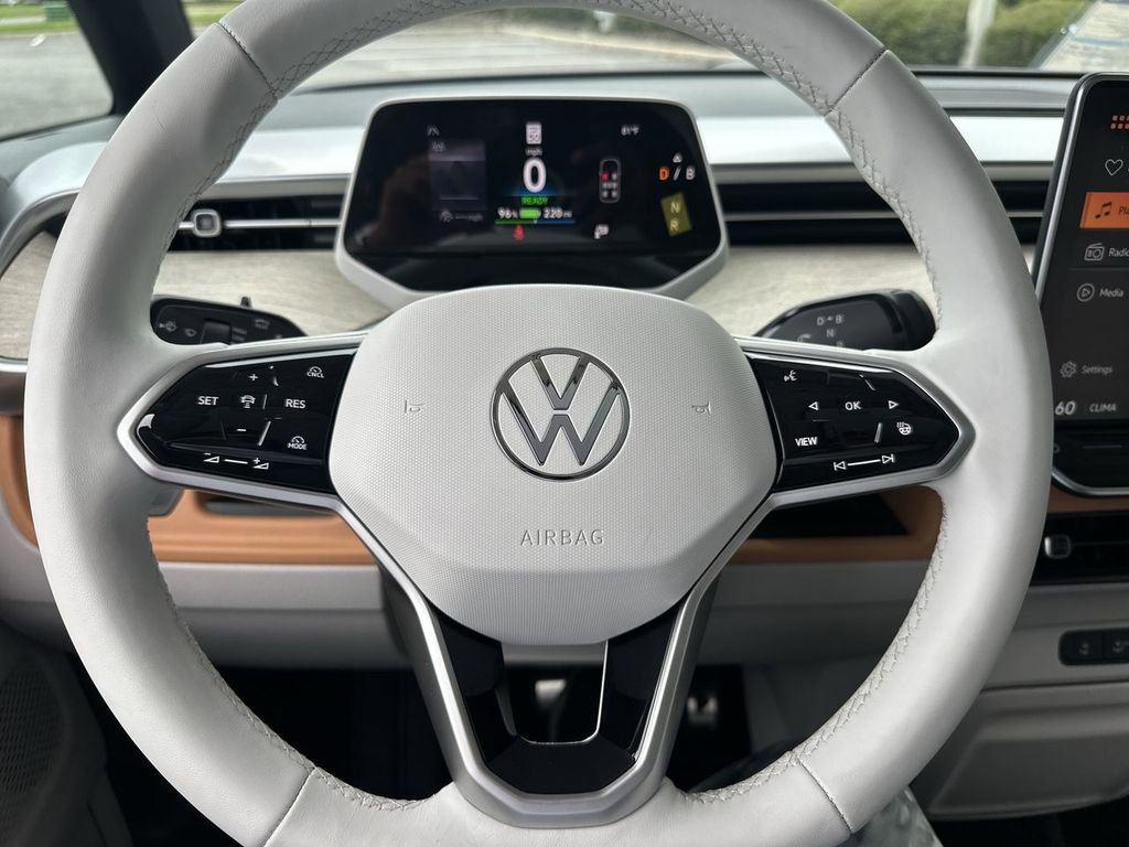 New 2025 Volkswagen ID. Buzz 1st Edition image 14