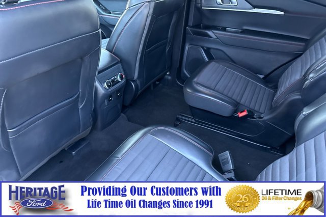 Used 2025 Ford Explorer ST-Line AWD/4WD image 12