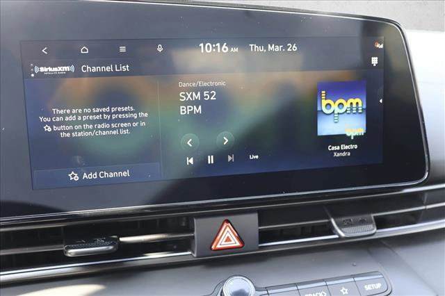 New 2025 Hyundai Elantra SEL image 18