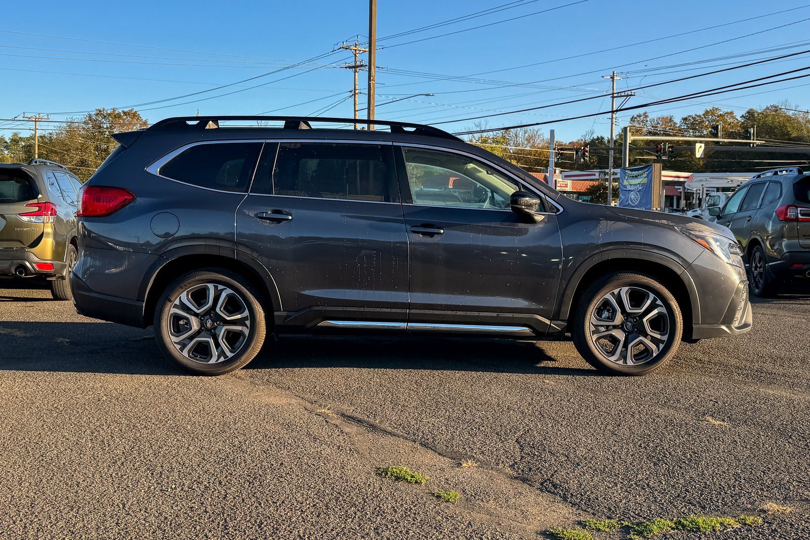 Certified 2025 Subaru Ascent Limited image 2