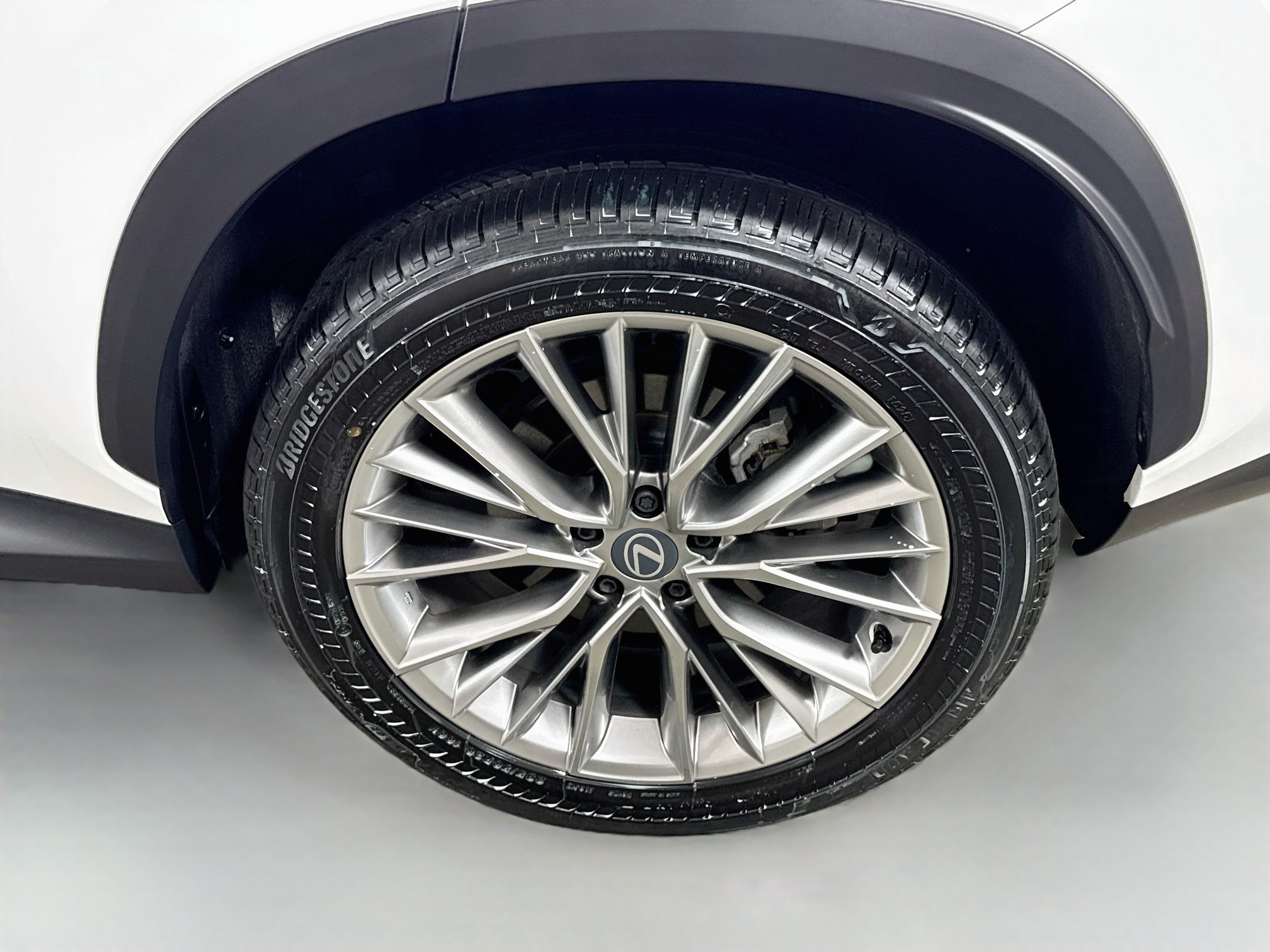Certified 2026 Lexus NX 350h AWD w/ Accessory Package (2T) image 31