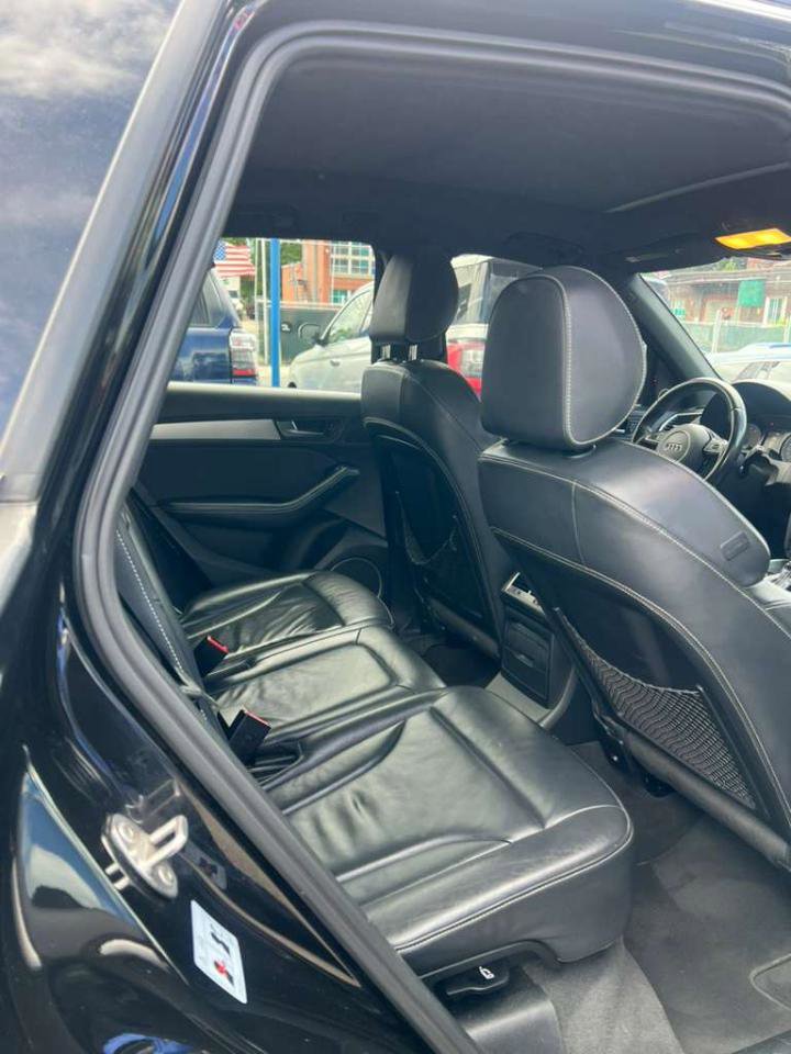 Used 2016 Audi SQ5 Premium Plus w/ Technology Package AWD/4WD image 22
