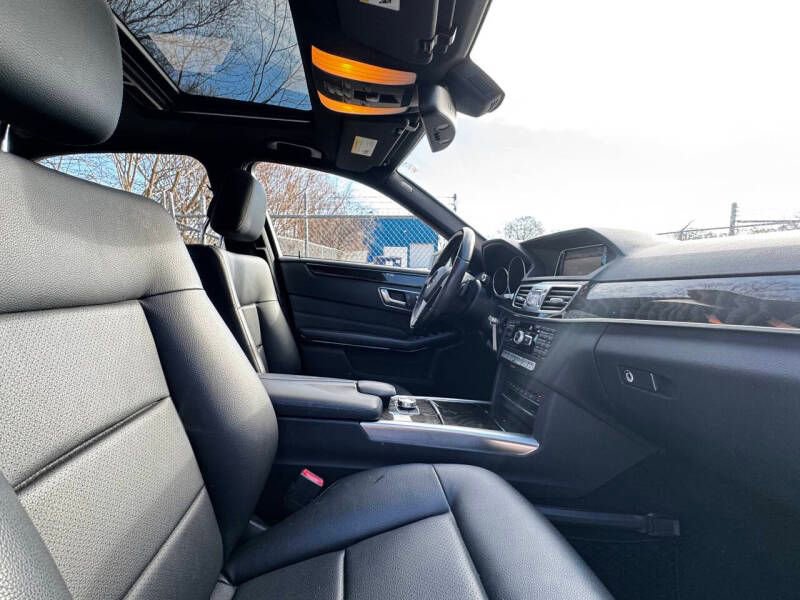 Used 2015 Mercedes-Benz E 350 Sedan w/ Premium 1 Package image 9
