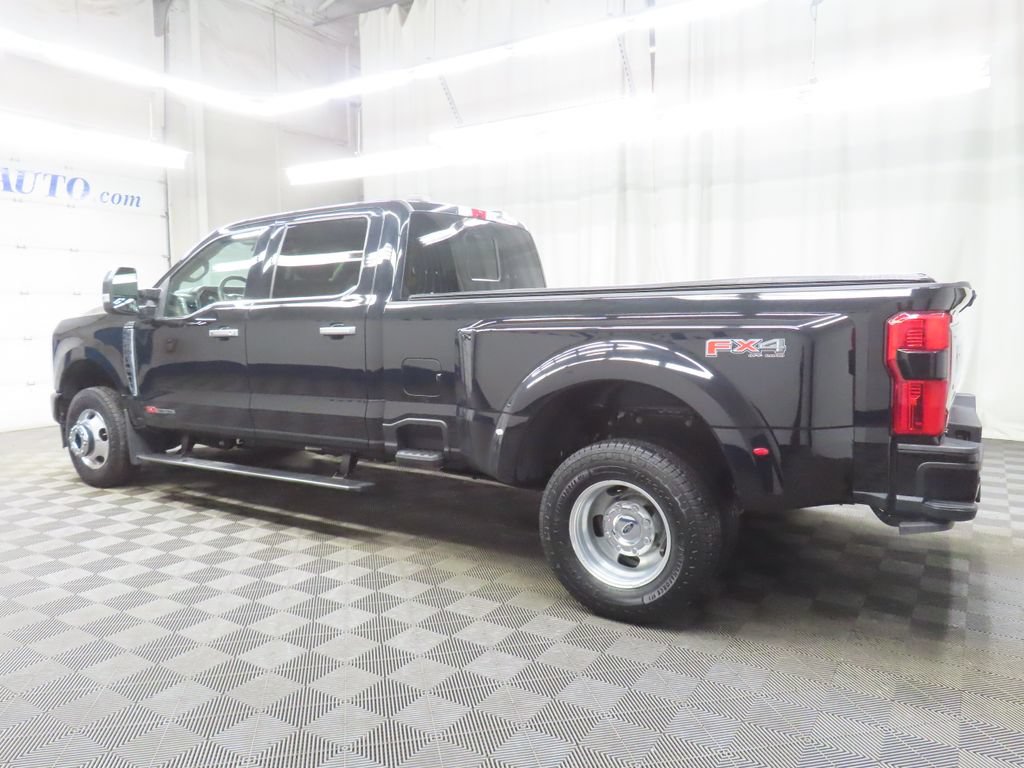 Used 2025 Ford F350 Platinum w/ Platinum Plus Package AWD/4WD image 6