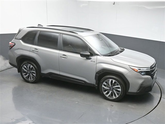 Used 2025 Subaru Forester Touring w/ Touring Package image 42