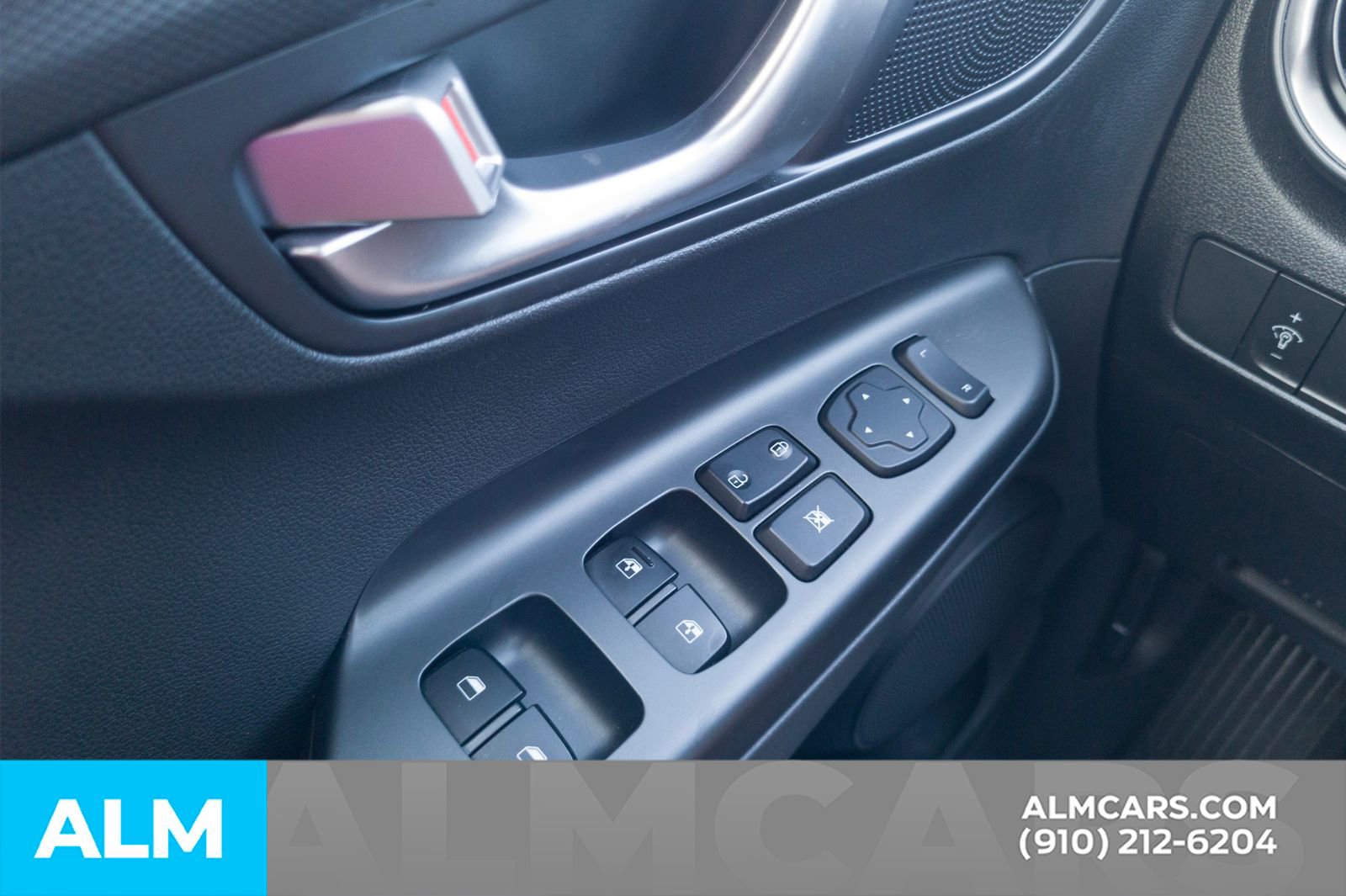 Used 2022 Hyundai Kona SEL w/ Convenience Package image 33