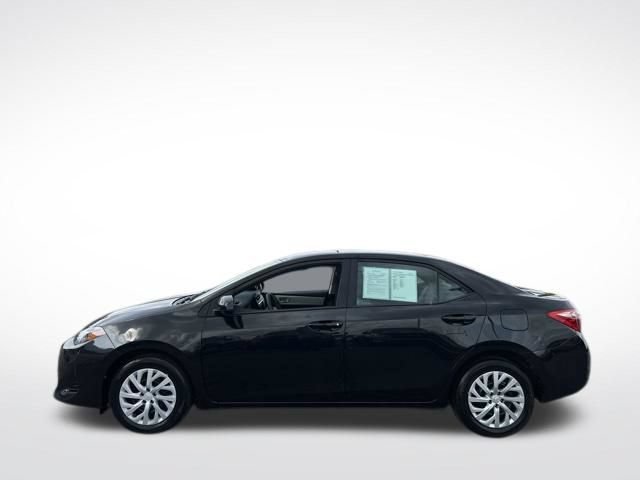 Used 2017 Toyota Corolla LE FWD image 15