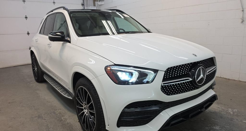 Certified 2024 Mercedes-Benz GLE 450 4MATIC image 3
