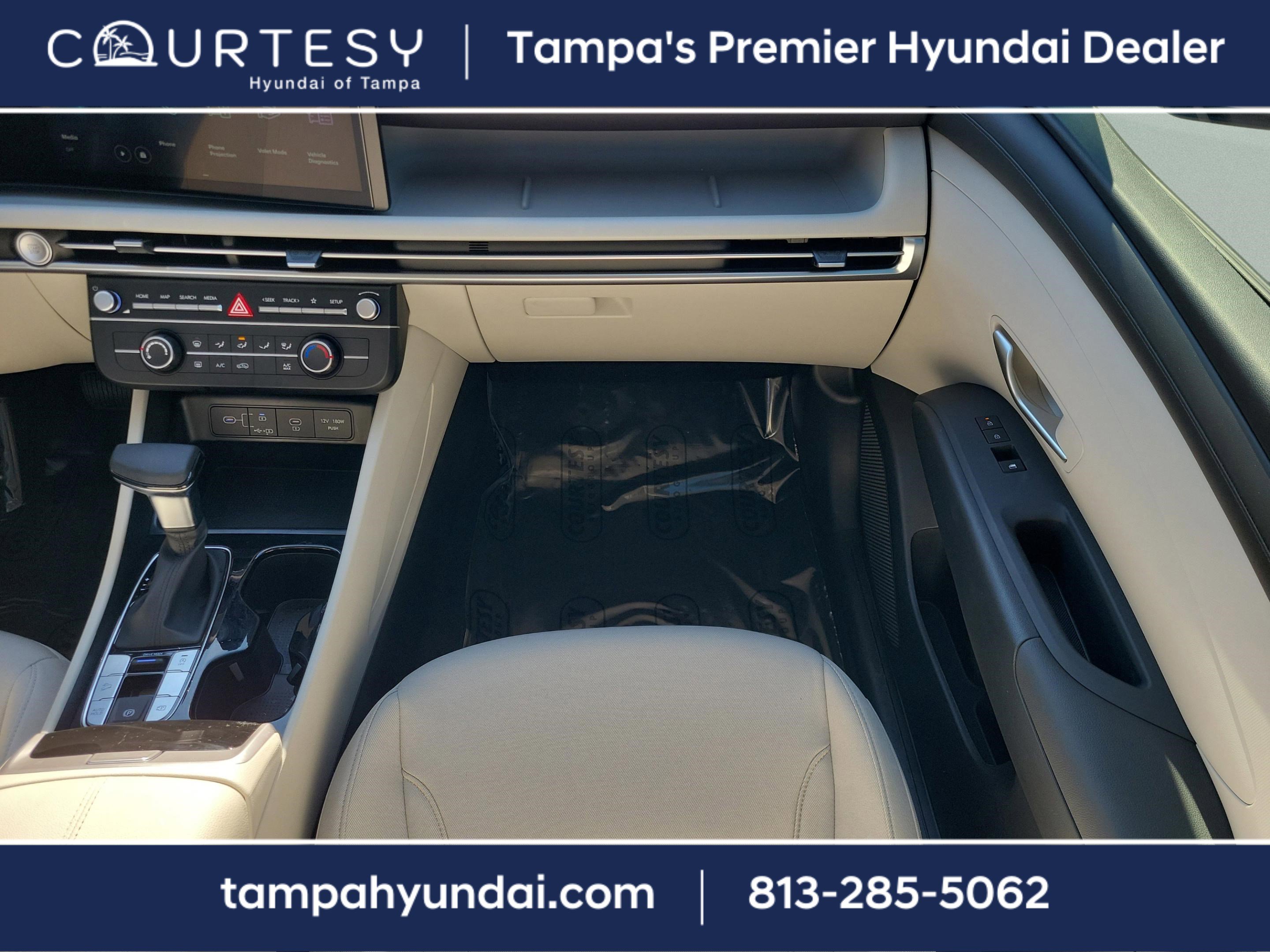 Certified 2026 Hyundai Tucson SE image 15