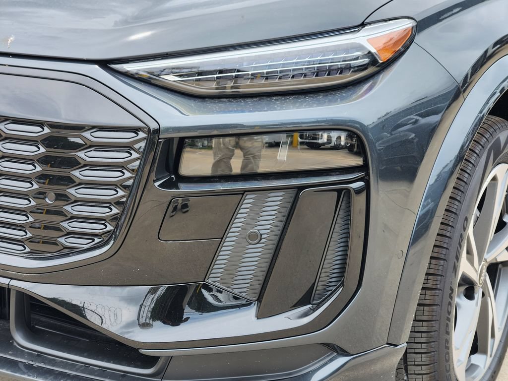 New 2027 Audi Q6 e-tron Premium Plus AWD/4WD image 11