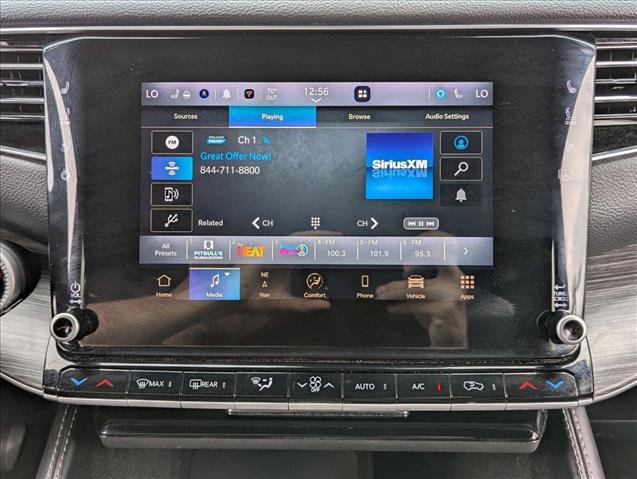 Used 2024 Jeep Wagoneer L Series II w/ Flexible Seating Group image 14