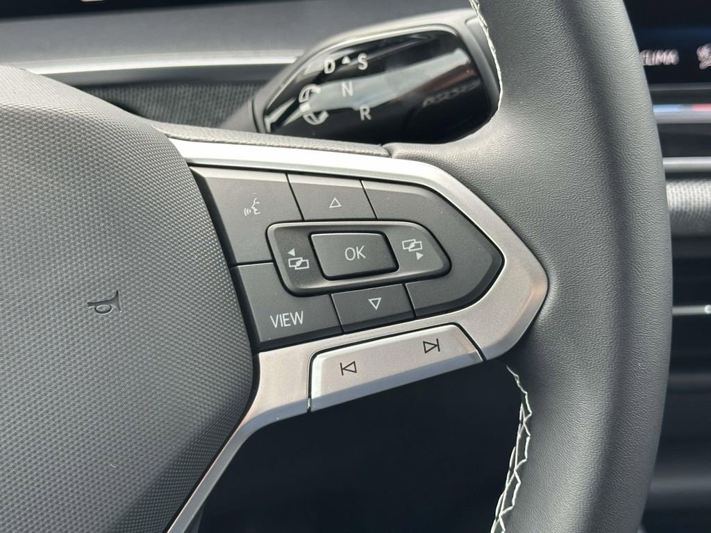 New 2025 Volkswagen Tiguan S image 17