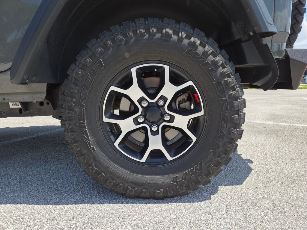 Certified 2021 Jeep Wrangler Unlimited Rubicon w/ Dual Top Group AWD/4WD image 21