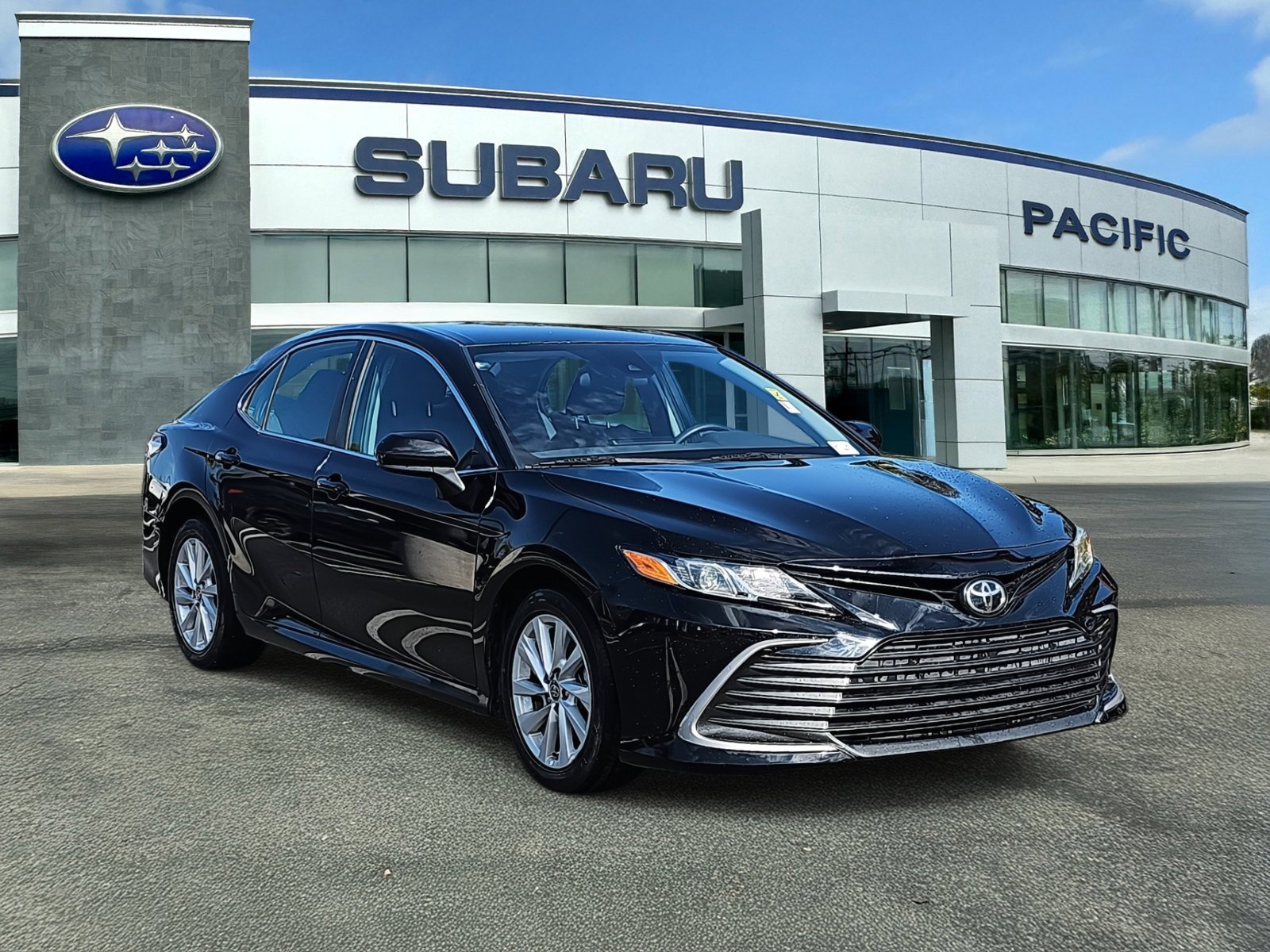 Used 2022 Toyota Camry LE