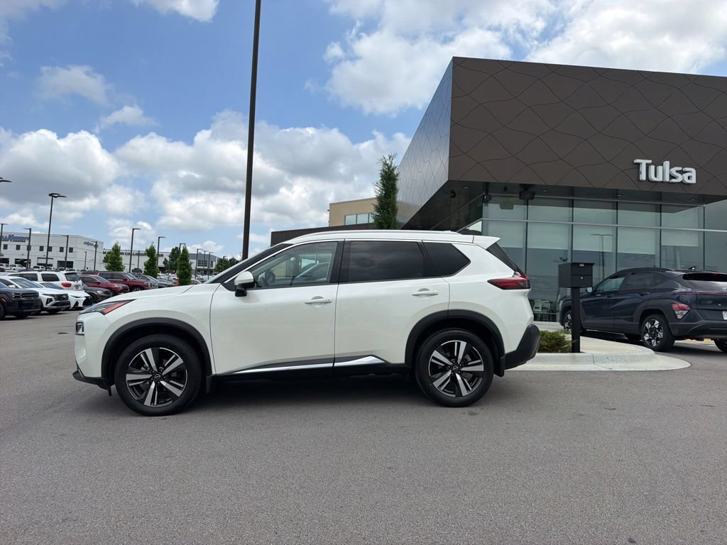 Used 2023 Nissan Rogue SL FWD image 6