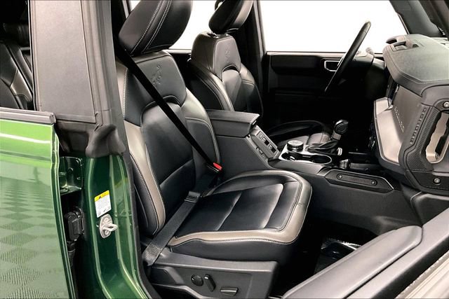 Used 2025 Ford Bronco Outer Banks image 8