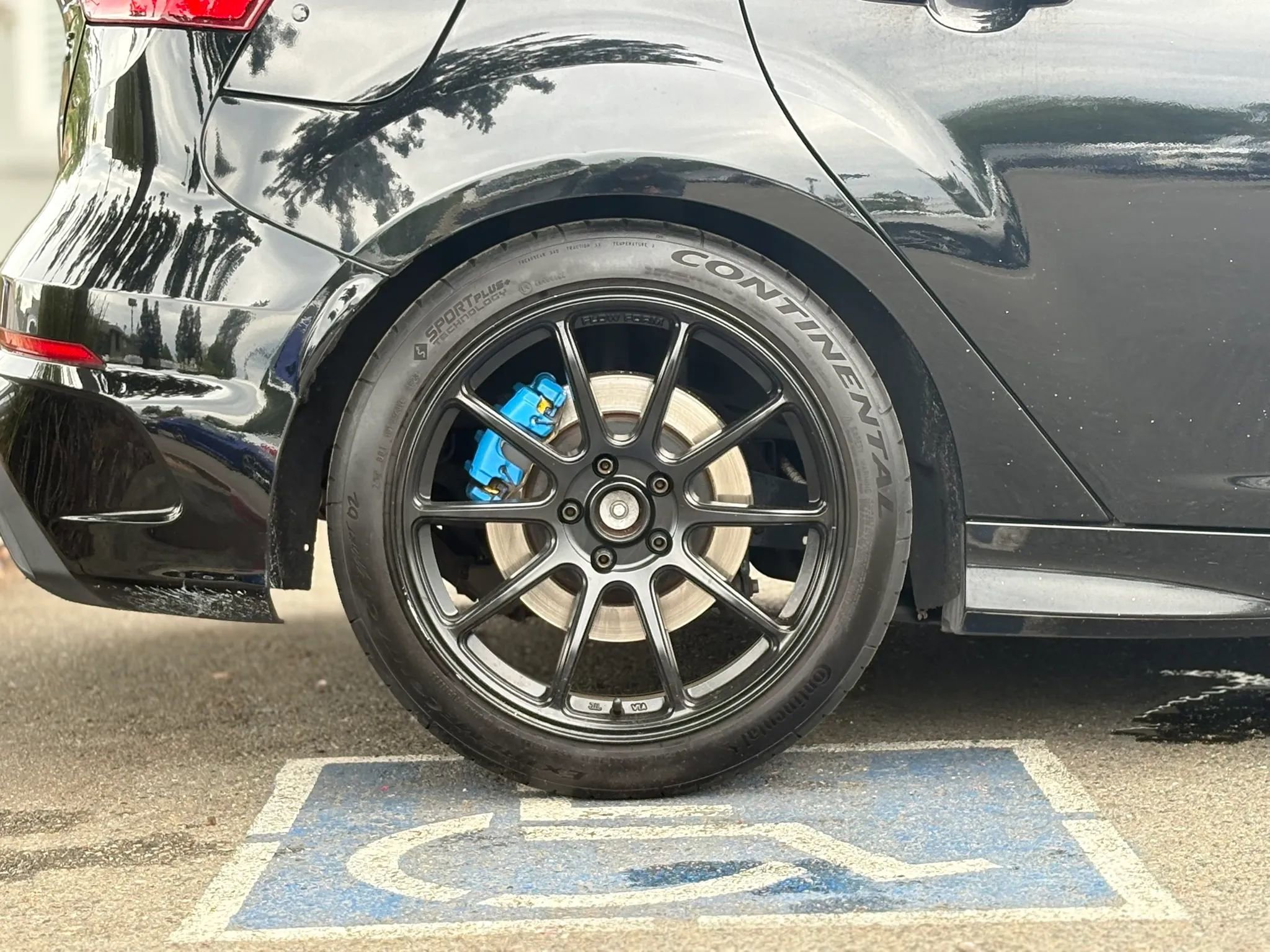Used 2017 Ford Focus RS AWD/4WD image 29