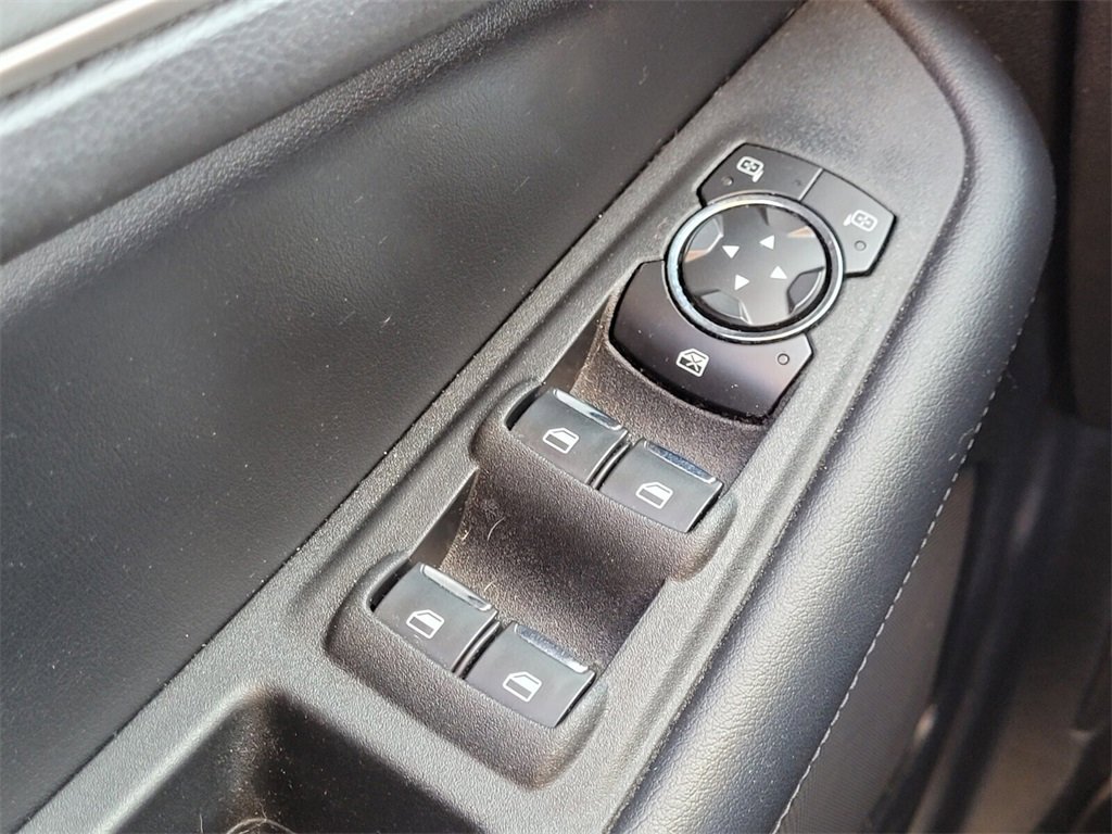 Used 2022 Ford Edge SEL image 20