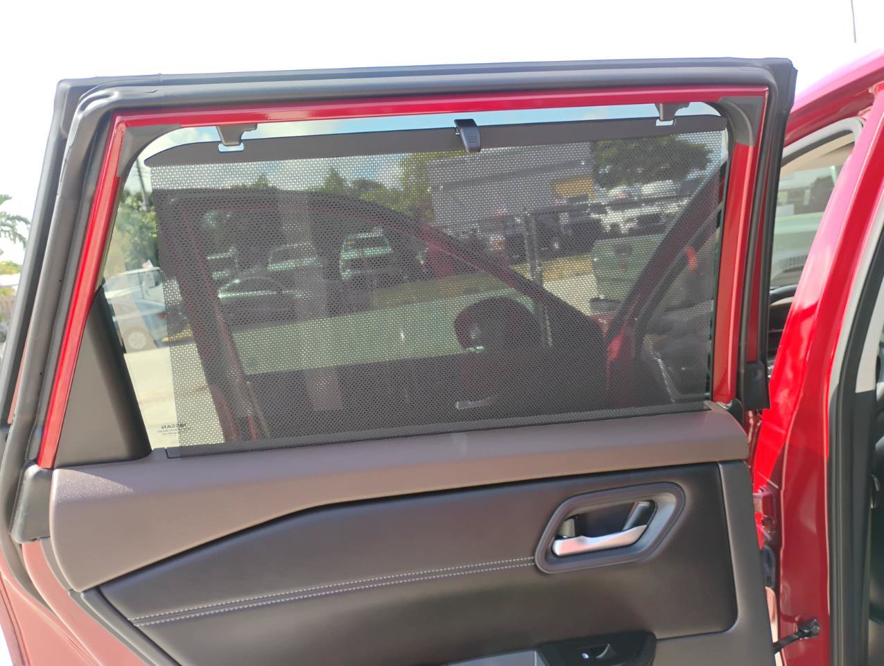Used 2023 Nissan Rogue SV w/ SV Premium B Package FWD image 30