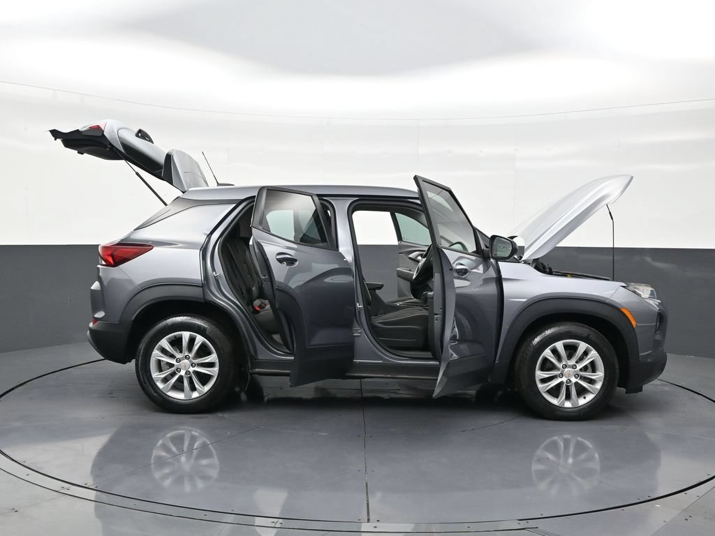 Used 2022 Chevrolet TrailBlazer LS FWD image 26