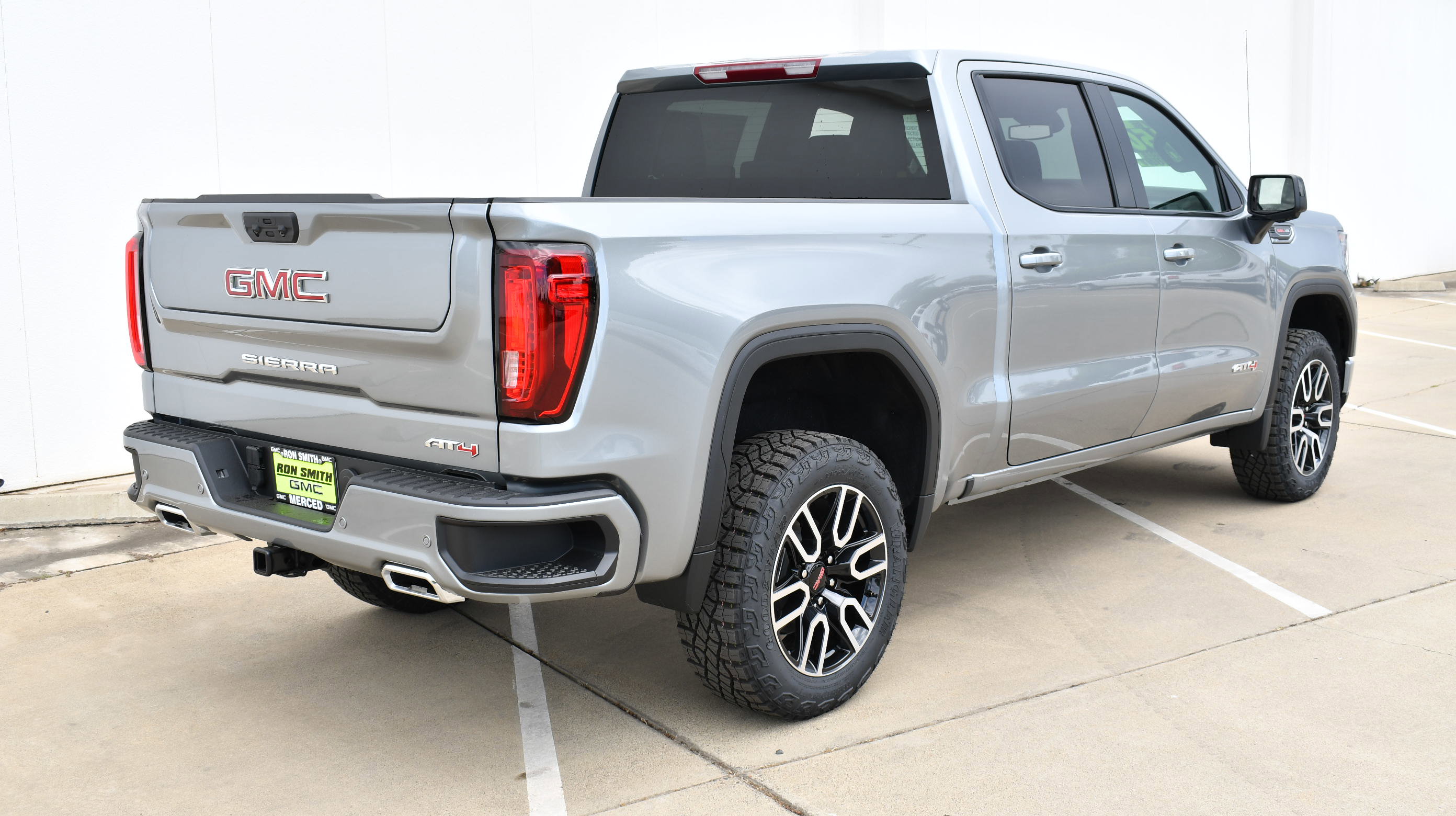 New 2026 GMC Sierra 1500 AT4 image 7