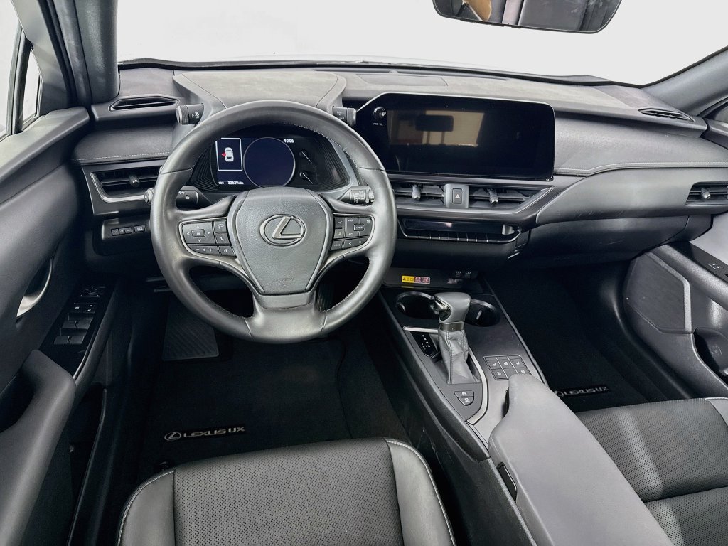 Used 2023 Lexus UX 250h AWD w/ Accessory Package (Z1) image 23