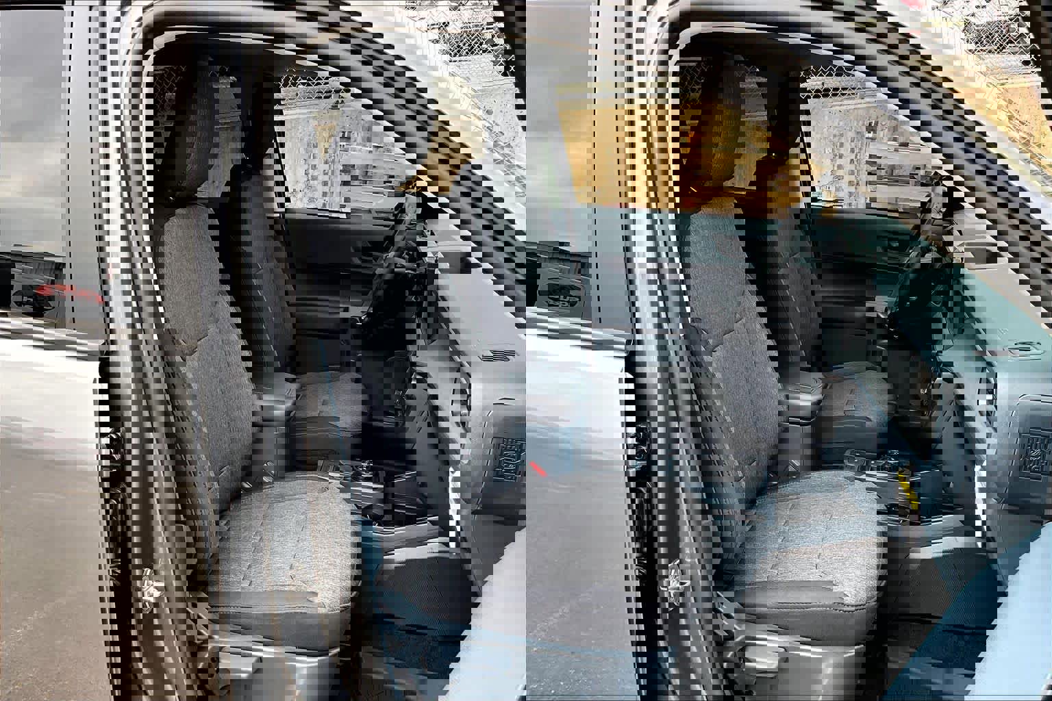 Used 2025 Ford Maverick XLT w/ XLT Luxury Package image 8