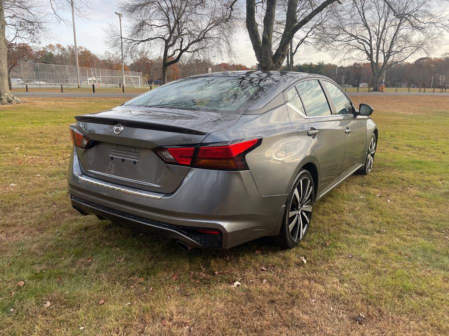 Used 2021 Nissan Altima 2.5 SR w/ SR Premium Package image 5
