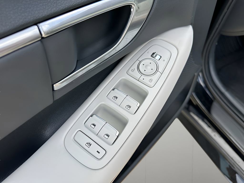 Used 2023 Hyundai Sonata SEL w/ Convenience Package image 10