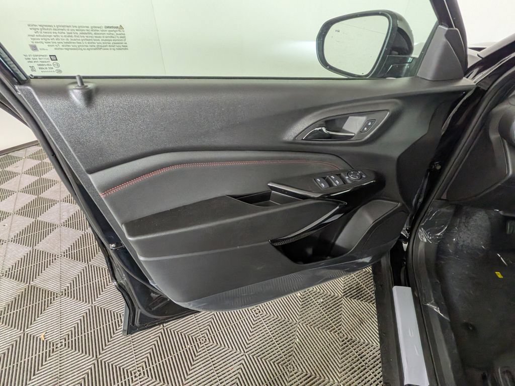 New 2026 Chevrolet Trax RS w/ Driver Confidence Package FWD image 14