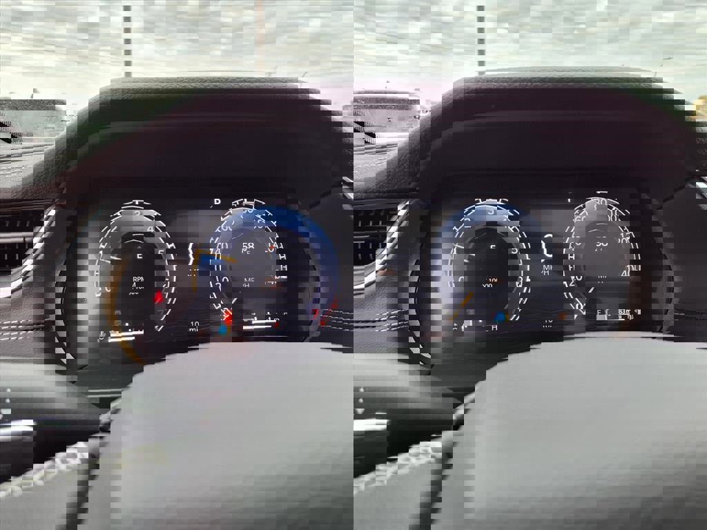 New 2025 Jeep Grand Cherokee Limited w/ Luxury Tech Group II image 30