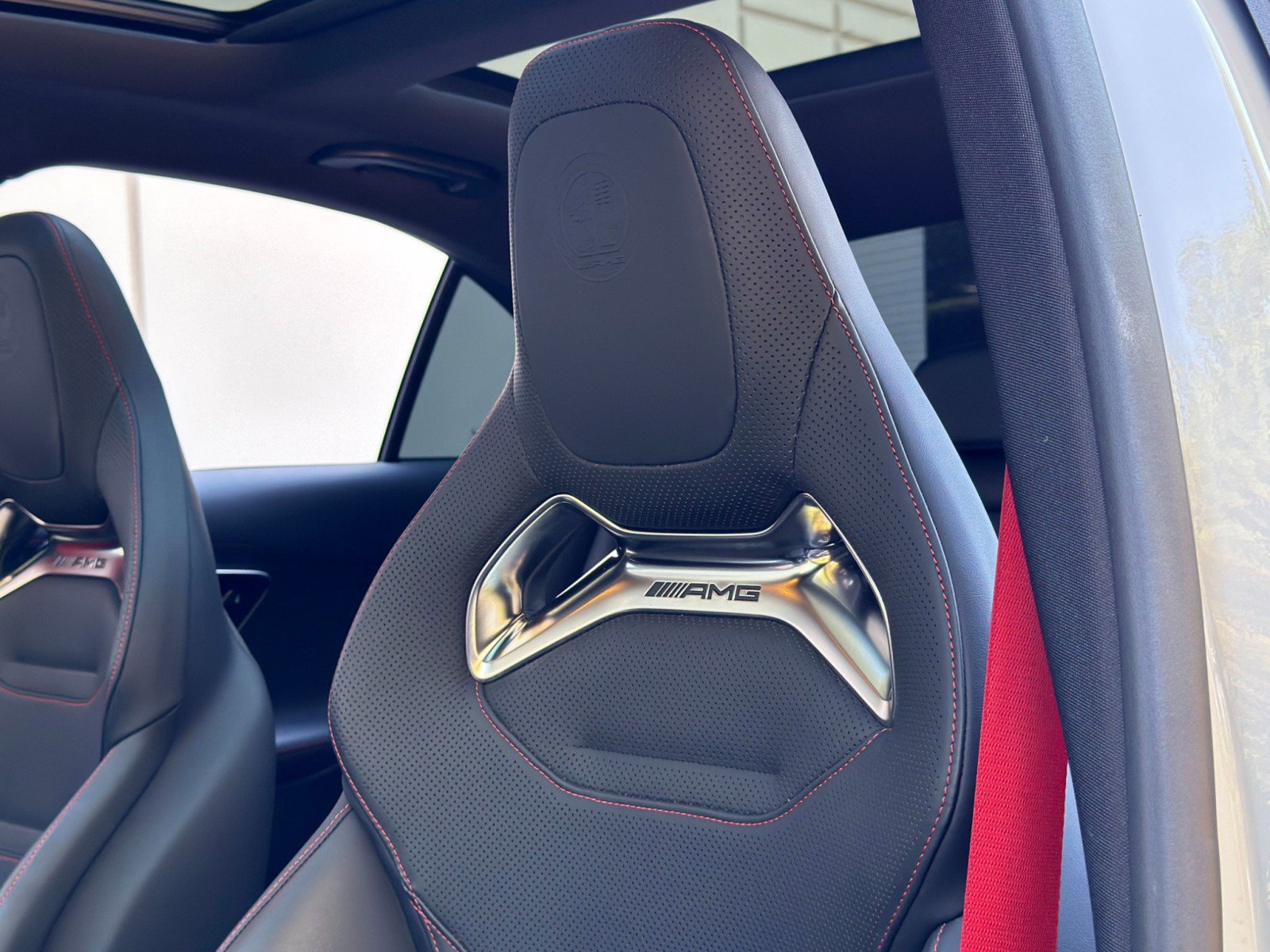 Used 2024 Mercedes-Benz C 63 AMG S image 47