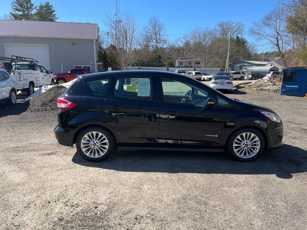 Used 2017 Ford C-MAX SE image 4