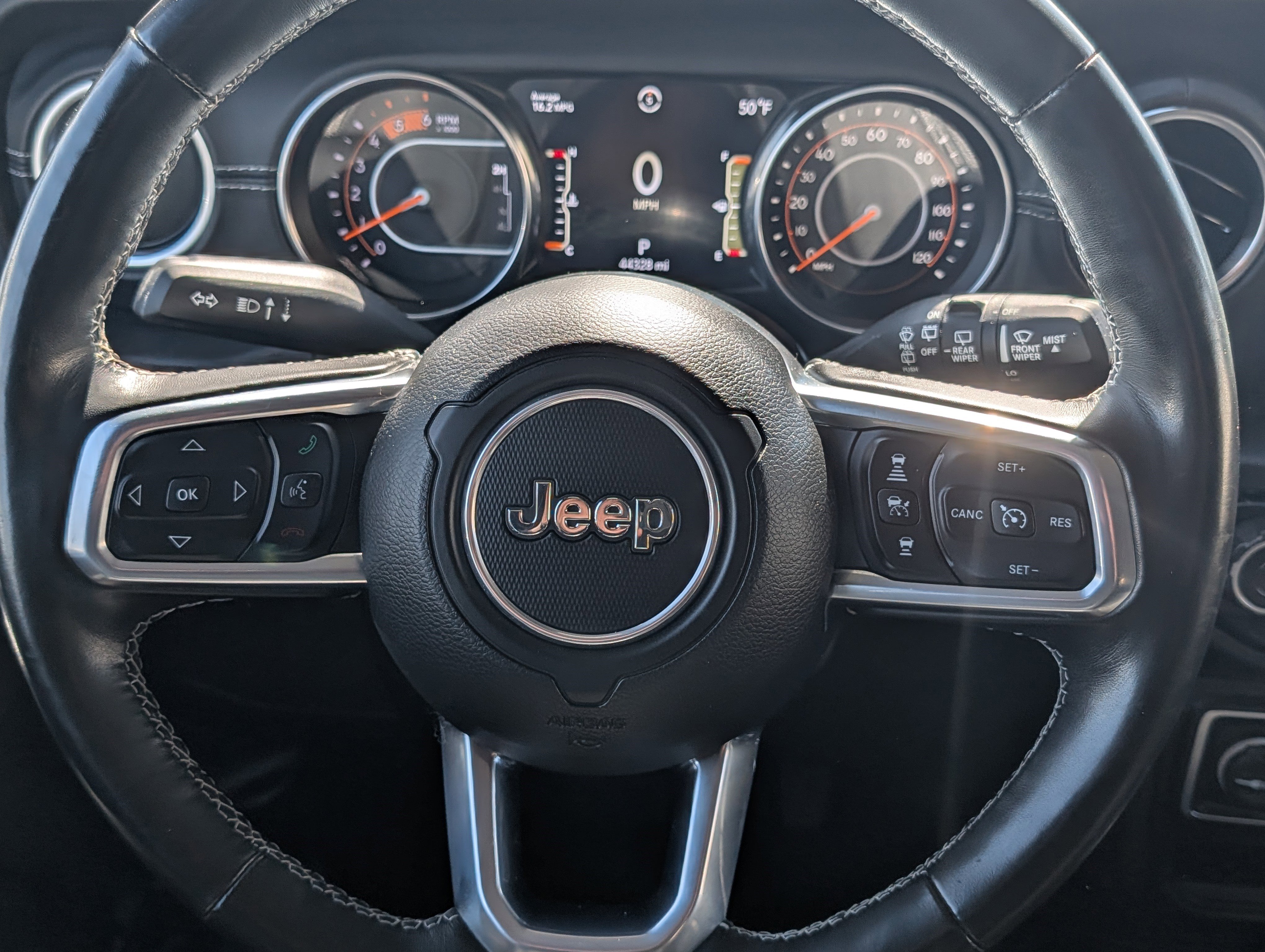 Used 2020 Jeep Wrangler Unlimited Sahara image 19