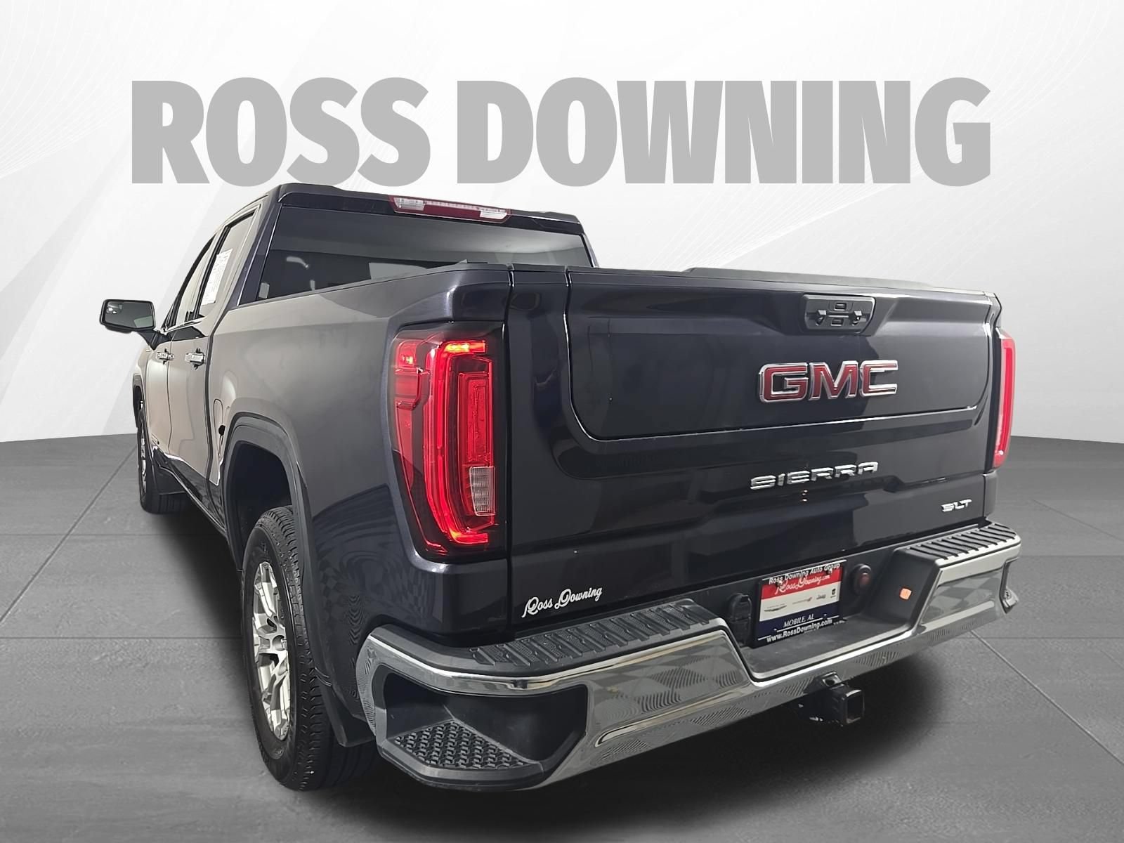Used 2025 GMC Sierra 1500 SLT RWD image 6