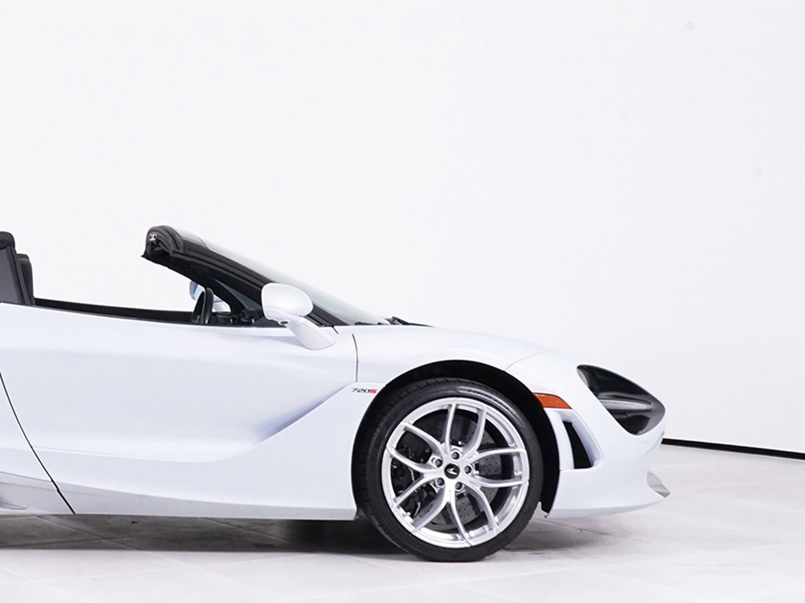 Used 2020 McLaren 720S Performance image 16