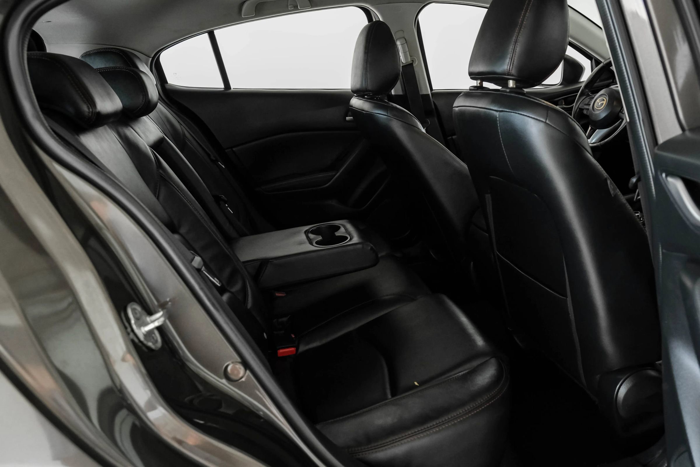Used 2014 MAZDA MAZDA3 i Grand Touring FWD image 31