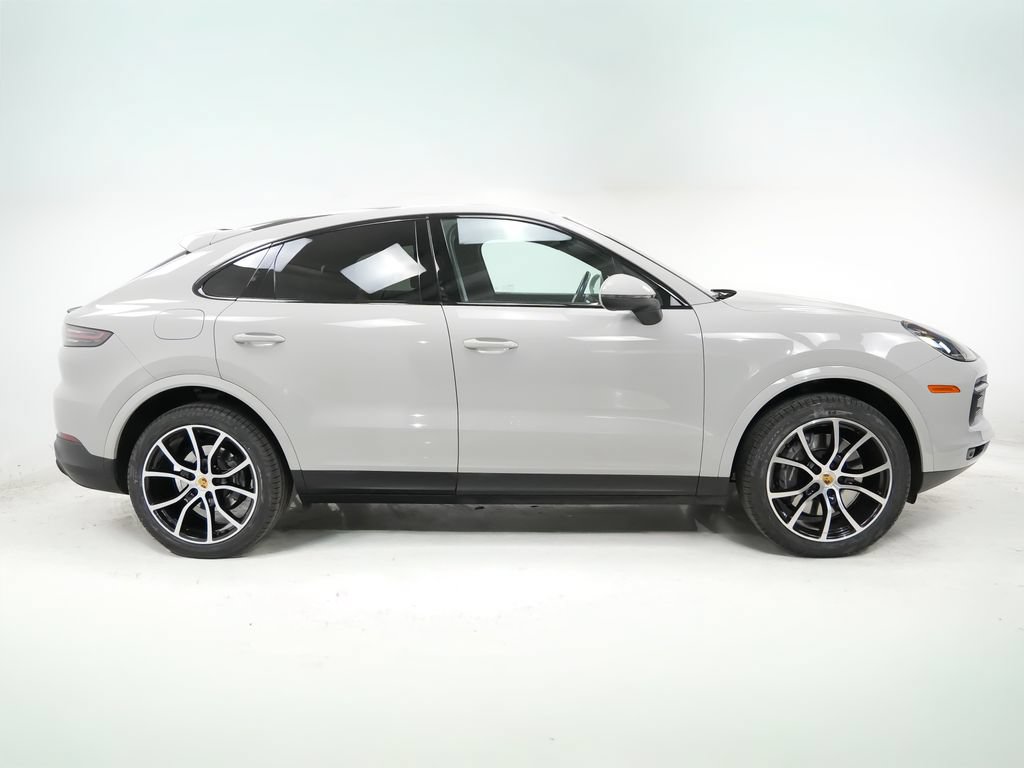 Certified 2021 Porsche Cayenne Coupe AWD/4WD image 9