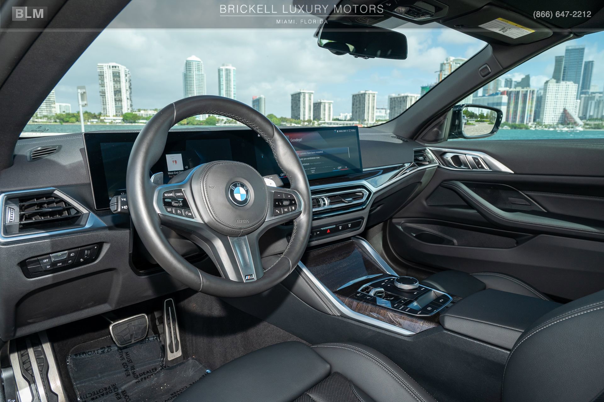 Used 2024 BMW M440i Convertible w/ Shadowloine Package image 6