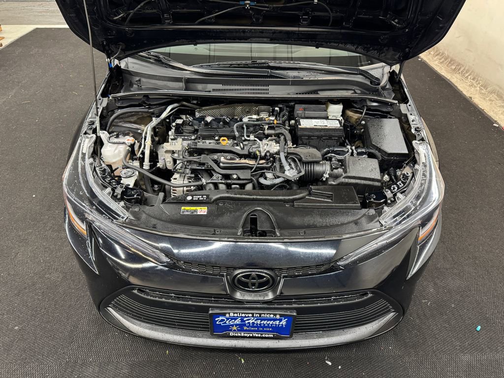 Used 2024 Toyota Corolla LE image 11