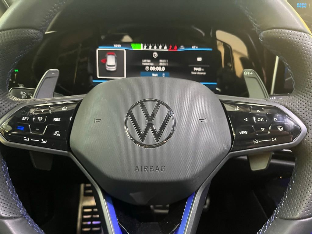 Certified 2025 Volkswagen Golf w/ Euro Stye Package image 20