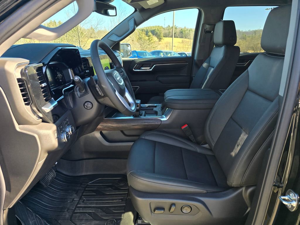 New 2026 GMC Sierra 1500 SLT w/ SLT Premium Package image 4
