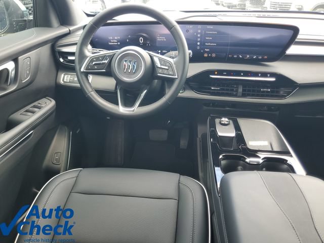 Used 2025 Buick Enclave Preferred FWD image 16