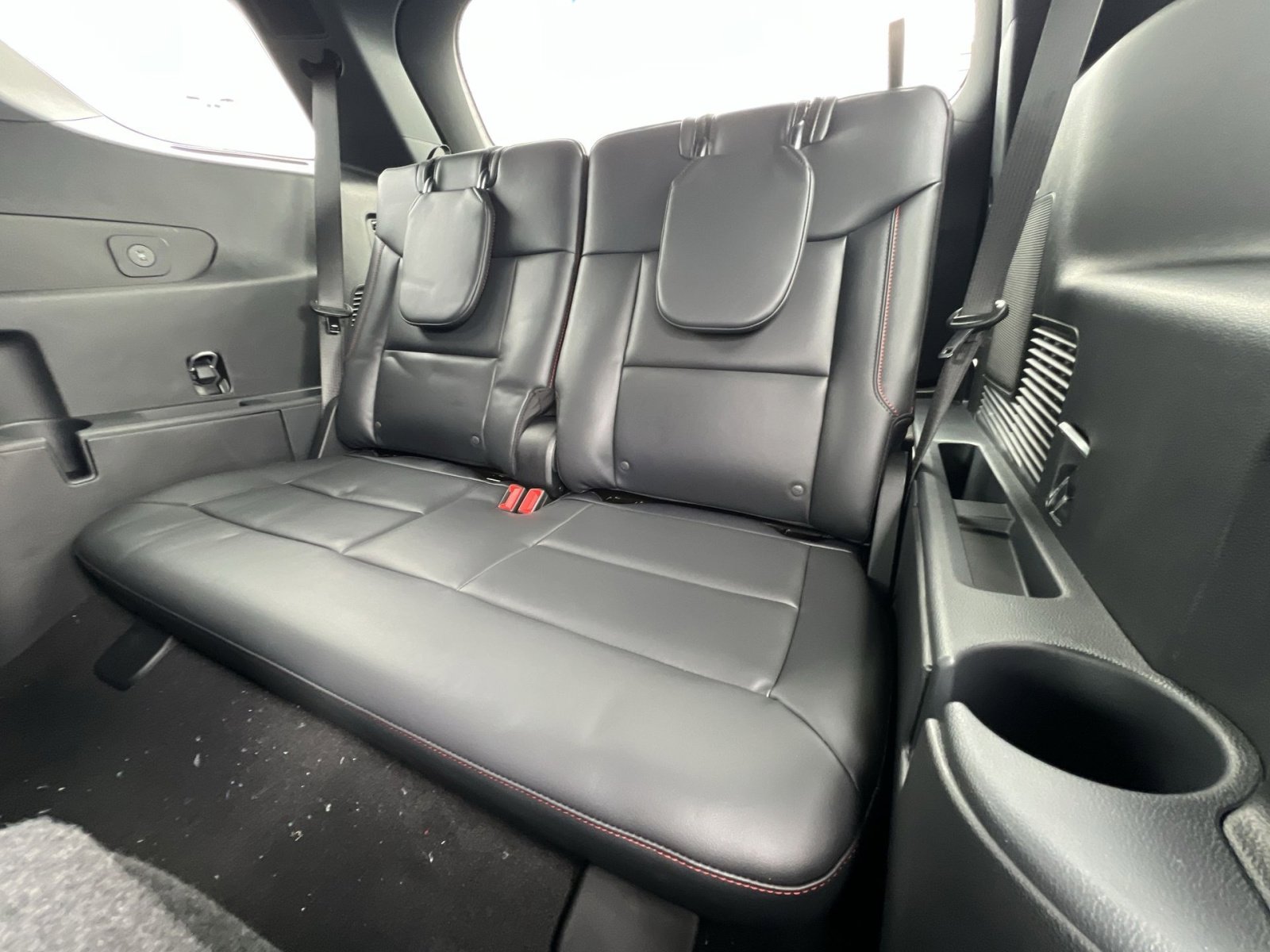 New 2026 Ford Explorer ST-Line w/ ST-Line Street Pack AWD/4WD image 25