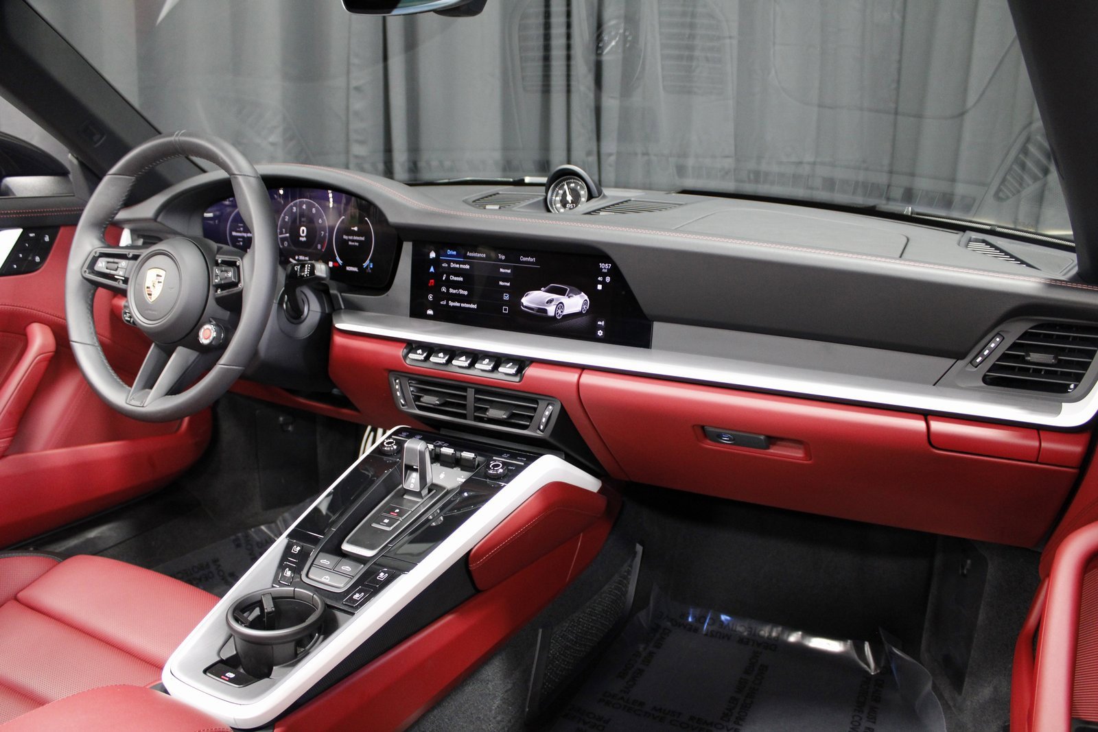 Certified 2025 Porsche 911 Carrera image 19