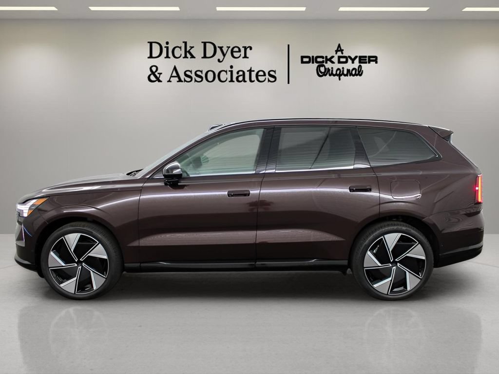 New 2025 Volvo EX90 Ultra AWD/4WD image 35