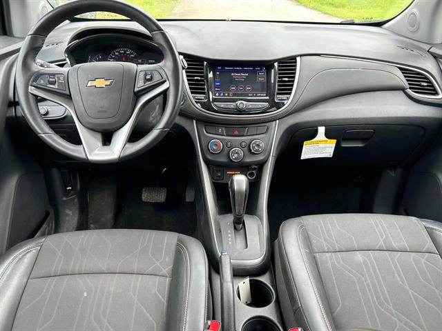 Certified 2022 Chevrolet Trax LT w/ LT Convenience Package image 13