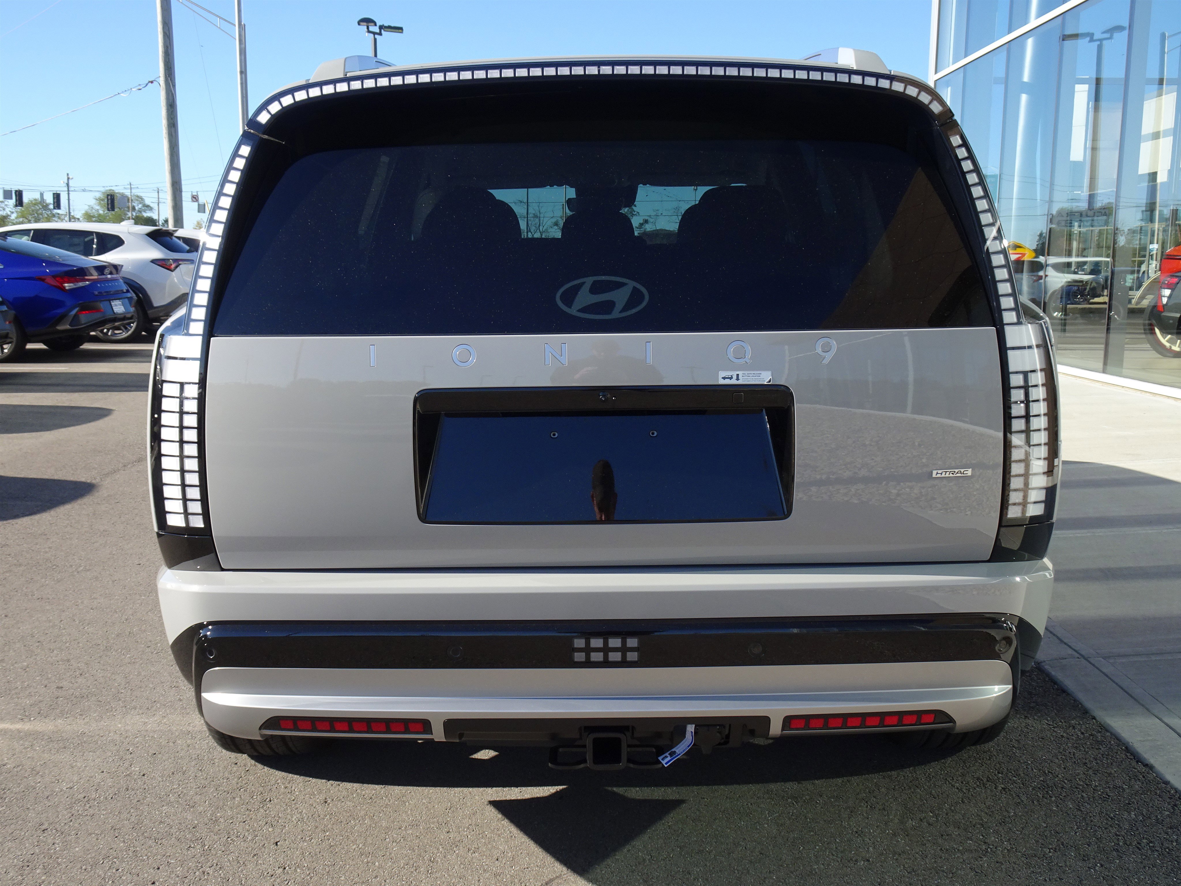 New 2026 Hyundai Ioniq 9 SEL w/ Tow & Go Package image 4