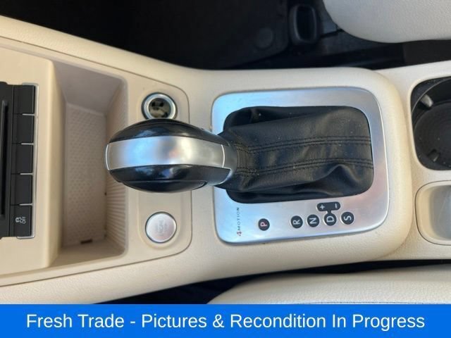 Used 2015 Volkswagen Tiguan SEL AWD/4WD image 13